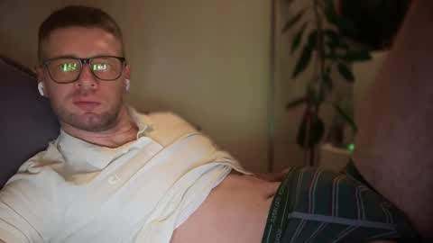 Romano online show from February 2025 08:44:01 PM