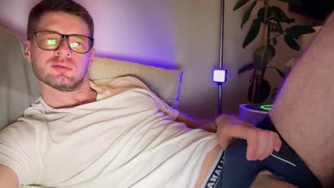 Romano online show from March 2025 08:53:01 PM