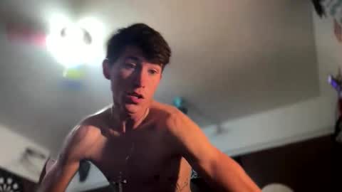 Snapshot of 21yearsy0ung9icheshung chatting on November 2025 06:21:02 PM AlecurClit online show from November 2025 06:21:02 PM