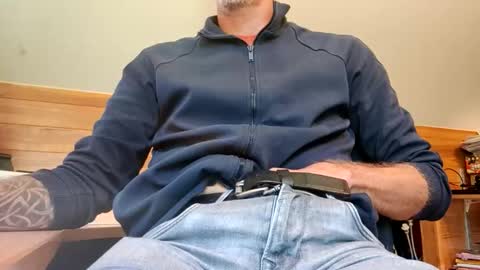 Snapshot of 22_acacia_avenue chatting on September 2025 12:05:02 PM 22_acacia_avenue online show from September 2025 12:05:02 PM