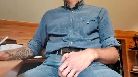 Snapshot of 22_acacia_avenue chatting on October 2025 11:44:01 AM 22_acacia_avenue online show from October 2025 11:44:01 AM