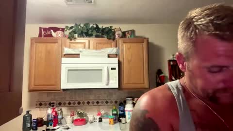 Snapshot of 22bigelo2316 chatting on October 2025 02:01:02 AM 22bigelo2316 online show from October 2025 02:01:02 AM