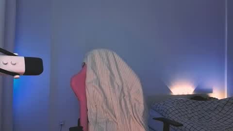 Snapshot of 2b_ chatting on January 2026 03:42:02 AM Sasha weekend from 14 to 27 November online show from January 2026 03:42:02 AM