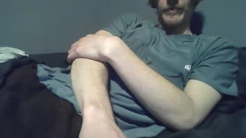 Snapshot of 2big2hype chatting on February 2026 01:44:02 AM cheif online show from February 2026 01:44:02 AM