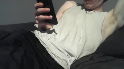 Snapshot of 2big2hype chatting on March 2026 01:01:02 AM cheif online show from March 2026 01:01:02 AM