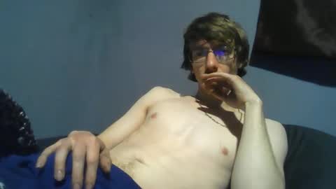 Snapshot of 2big2hype chatting on March 2026 06:41:01 AM cheif online show from March 2026 06:41:01 AM