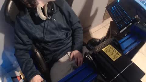 Snapshot of 2big2hype chatting on March 2026 09:21:02 PM cheif online show from March 2026 09:21:02 PM