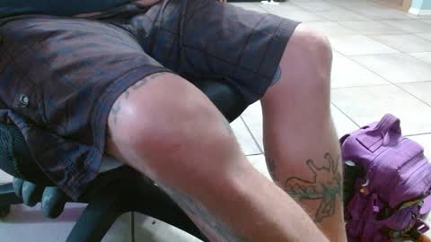 Snapshot of 2dirtyhillbillies chatting on April 2026 11:16:01 AM ThrillBilly online show from April 2026 11:16:01 AM