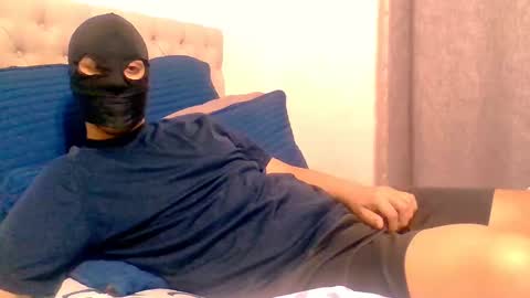 Snapshot of 2figram2 chatting on January 2025 08:11:01 AM 2figram2 online show from January 2025 08:11:01 AM