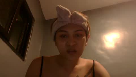 Snapshot of 2redhorsetsdoll chatting on July 2026 06:27:01 AM 2redhorsetsdoll online show from July 2026 06:27:01 AM
