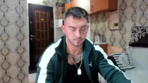 Snapshot of 2sexymuscles chatting on September 2025 07:52:01 PM 2sexymuscles online show from September 2025 07:52:01 PM