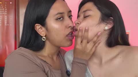 Dalilah and Tarah online show from March 2026 02:43:01 PM