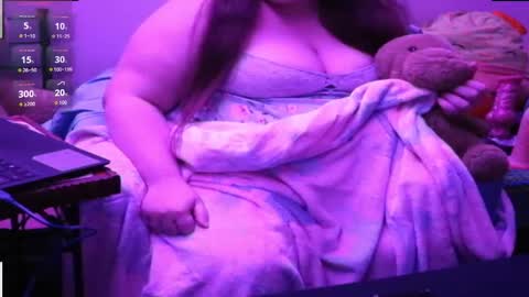 Snapshot of 2trippy69 chatting on February 2026 01:07:02 AM 2trippy69 online show from February 2026 01:07:02 AM