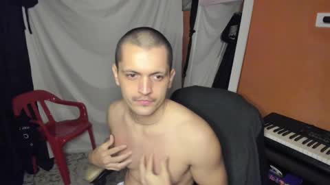 Alex THE BIG SNAKE DUDE online show from October 2025 12:43:01 AM