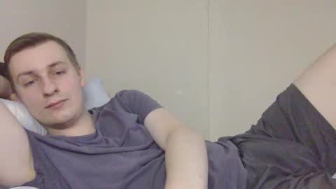 Snapshot of 3andy3 chatting on December 2025 07:45:02 AM Andy online show from December 2025 07:45:02 AM