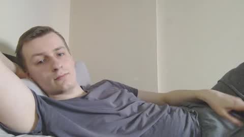 Snapshot of 3andy3 chatting on March 2026 08:07:01 AM Andy online show from March 2026 08:07:01 AM