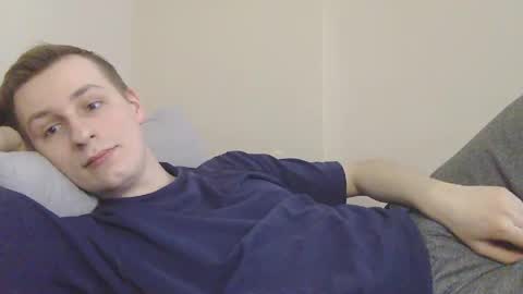 Snapshot of 3andy3 chatting on April 2026 01:31:01 PM Andy online show from April 2026 01:31:01 PM