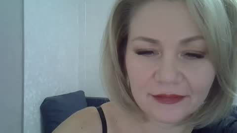 Snapshot of 3susie chatting on October 2025 09:19:01 AM 3susie online show from October 2025 09:19:01 AM