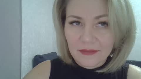 Snapshot of 3susie chatting on October 2025 11:38:01 AM 3susie online show from October 2025 11:38:01 AM