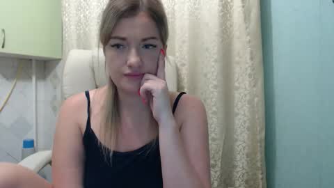 Snapshot of 3sweetcandy3 chatting on September 2025 10:54:01 PM 3sweetcandy3 online show from September 2025 10:54:01 PM