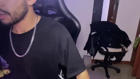 E V I L online show from November 2025 11:31:01 PM