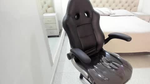 Snapshot of 3x_naxa chatting on October 2025 12:50:01 PM 3X NAXAA online show from October 2025 12:50:01 PM