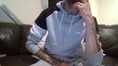 420feetloverr420 online show from October 2025 11:07:01 PM