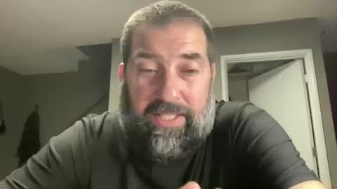 Snapshot of 420kc_couple chatting on October 2025 02:56:01 AM KC420Couple online show from October 2025 02:56:01 AM