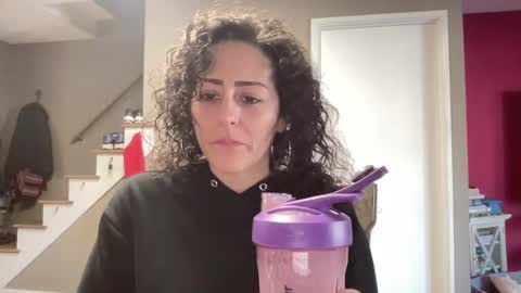 Snapshot of 420kc_couple chatting on November 2025 02:39:02 PM KC420Couple online show from November 2025 02:39:02 PM