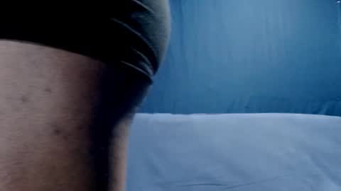 Snapshot of 5hbk chatting on November 2025 03:46:02 PM Tettaz GetitJusy4ya online show from November 2025 03:46:02 PM