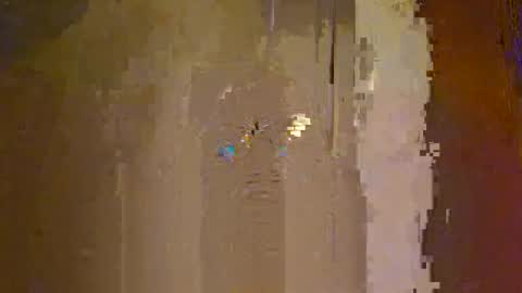 Zeus online show from October 2025 04:35:02 AM