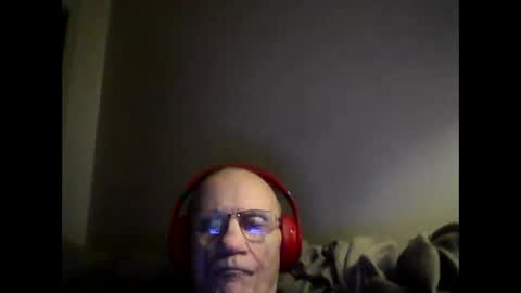 Zeus online show from November 2025 11:42:02 AM