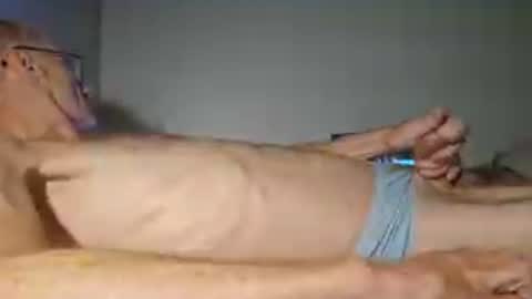 Zeus online show from August 2026 06:12:01 AM