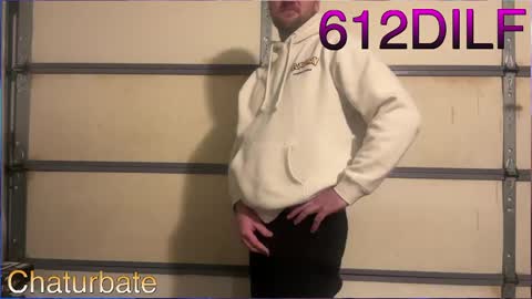 Snapshot of 612dilf chatting on May 2026 04:39:02 AM 612Dilf online show from May 2026 04:39:02 AM