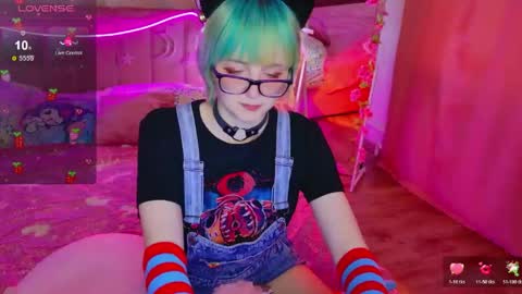 Snapshot of 666_marshmallow chatting on May 2026 05:05:02 AM Marsi online show from May 2026 05:05:02 AM