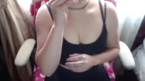 SHANNON online show from October 2025 05:09:02 PM