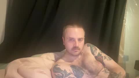 Snapshot of 666synphony chatting on December 2025 10:46:02 AM 666synphony online show from December 2025 10:46:02 AM