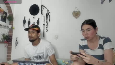 Snapshot of 69blackwhite chatting on March 2026 01:44:02 AM 69blackwhite online show from March 2026 01:44:02 AM