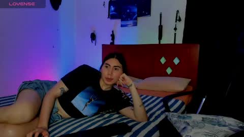 69blackwhite online show from May 2026 07:41:01 PM