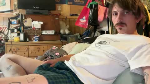 FUCKR online show from October 2025 09:39:01 AM