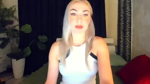 Snapshot of 6noangel66 chatting on May 2026 01:21:02 AM SABOTAGE online show from May 2026 01:21:02 AM