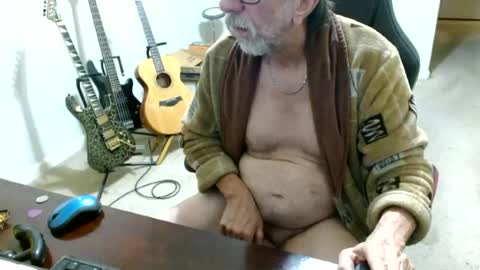 6stringer62 online show from June 2026 08:19:02 AM