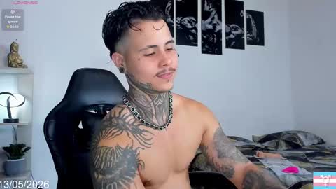 Stefan online show from May 2026 09:44:02 PM
