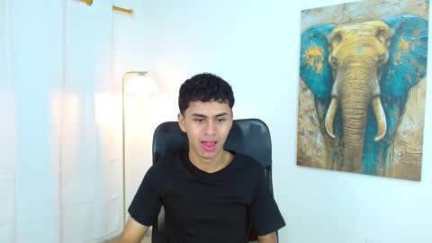 Snapshot of 7alan chatting on September 2025 01:05:02 PM Alan online show from September 2025 01:05:02 PM