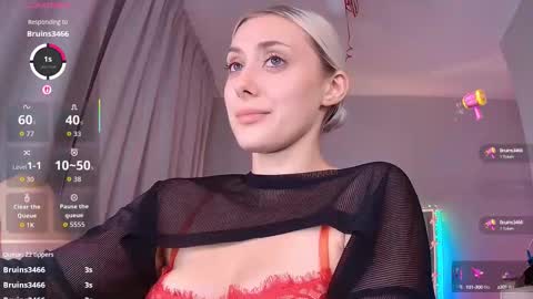 Loren Wood online show from September 2025 05:38:02 PM