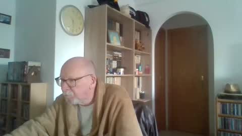  Papi  online show from February 2025 09:28:01 AM