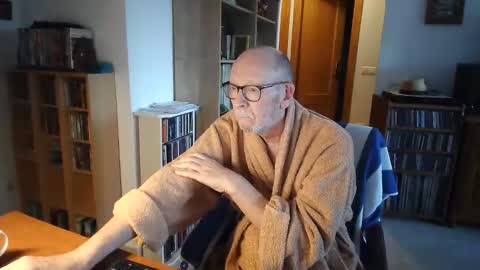 Snapshot of 7thsojourn chatting on March 2026 05:32:01 PM Papi online show from March 2026 05:32:01 PM