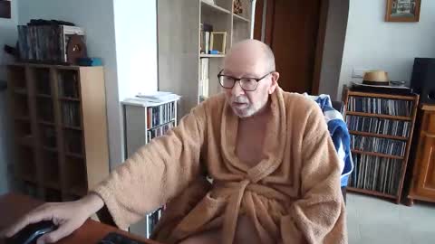 Snapshot of 7thsojourn chatting on March 2026 11:05:01 AM Papi online show from March 2026 11:05:01 AM