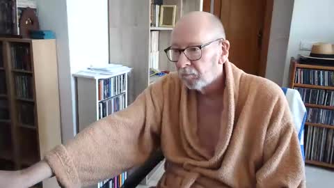 Snapshot of 7thsojourn chatting on March 2026 10:43:01 AM Papi online show from March 2026 10:43:01 AM