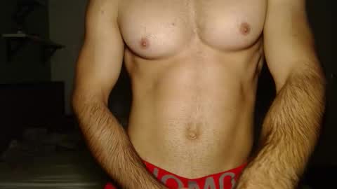 Nicolas online show from October 2025 08:06:02 PM